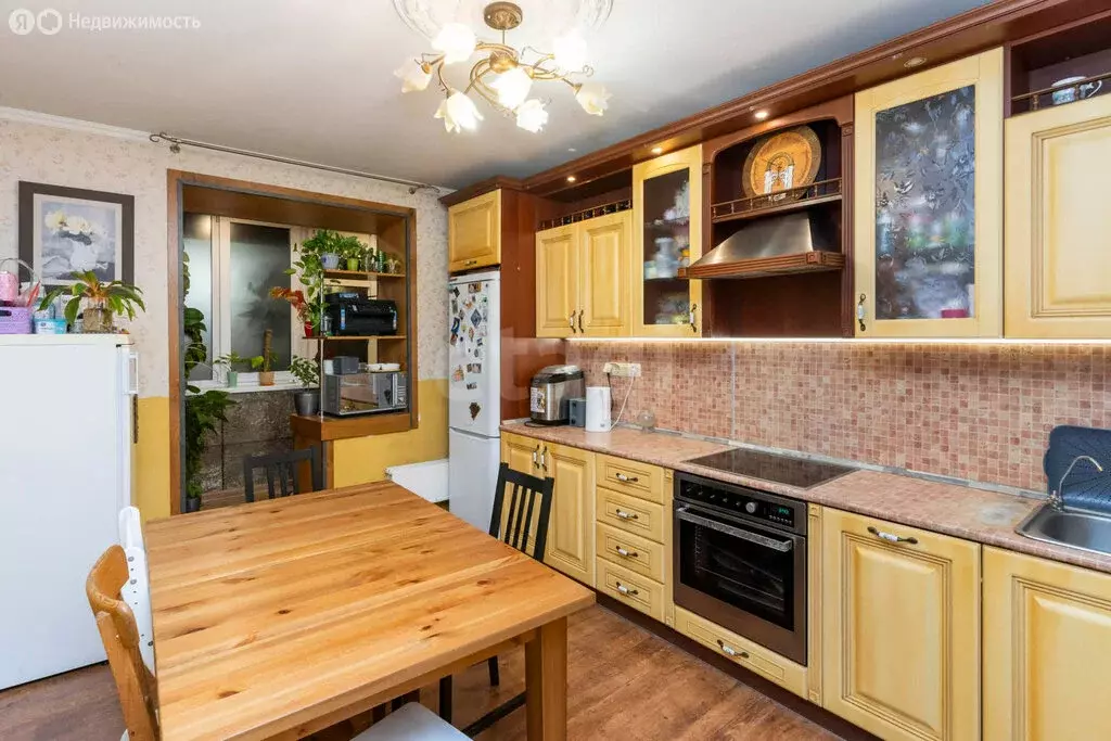 2-комнатная квартира: Тюмень, Широтная улица, 96 (74.6 м) - Фото 1