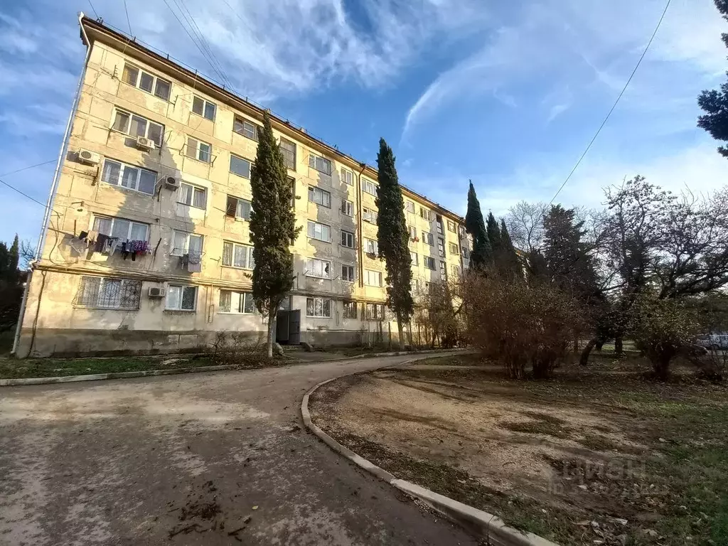 Комната Севастополь ул. Героев Подводников, 8 (10.0 м) - Фото 1