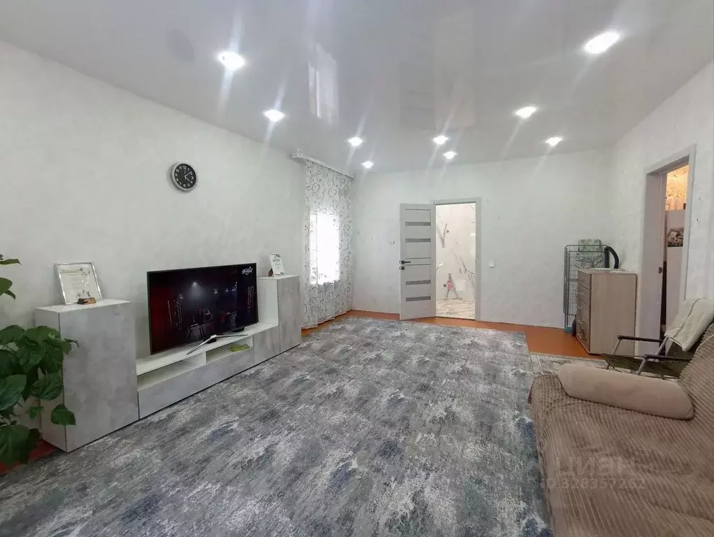 Дом в Новосибирская область, Искитим Молдавская ул., 32 (75 м) - Фото 1