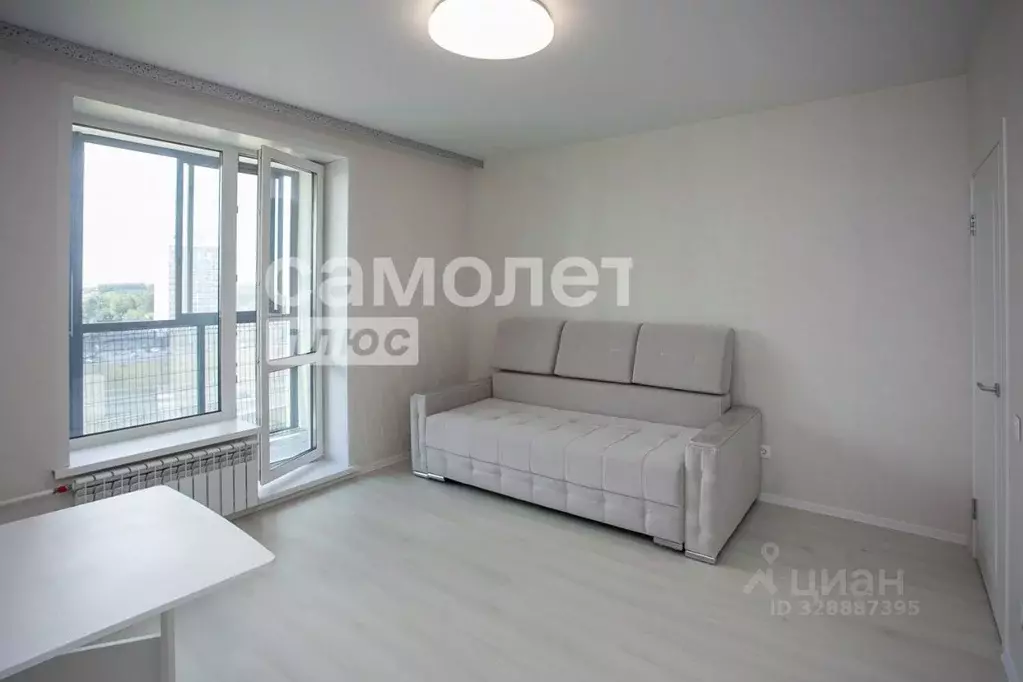 2-к кв. Кемеровская область, Кемерово бул. Строителей, 60 (42.2 м) - Фото 1