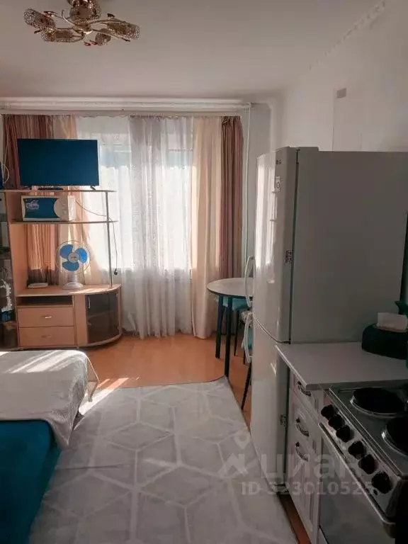 Комната Приморский край, Владивосток Окатовая ул., 14 - Фото 1