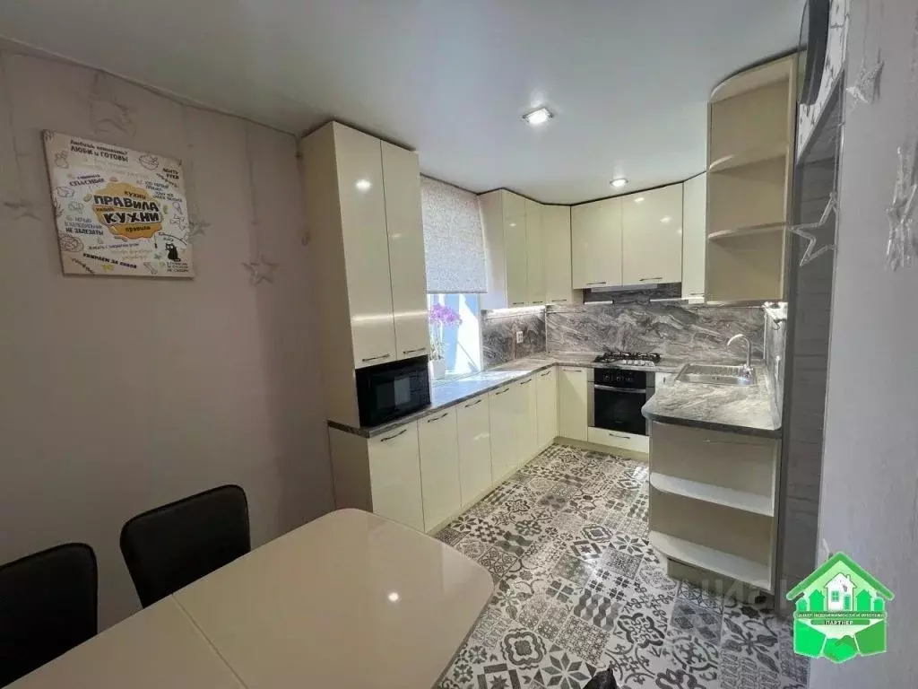 3-к кв. Ярославская область, Гаврилов-Ям ул. Победы, 70 (68.0 м) - Фото 1