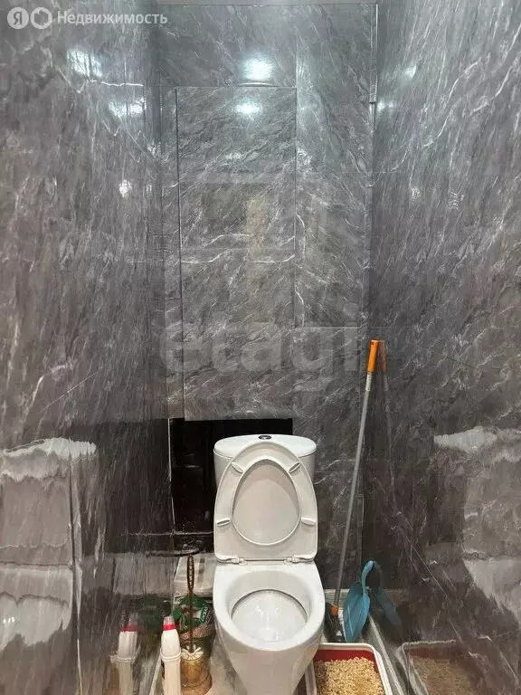 2-комнатная квартира: Комсомольск-на-Амуре, проспект Победы, 42к2 ... - Фото 1