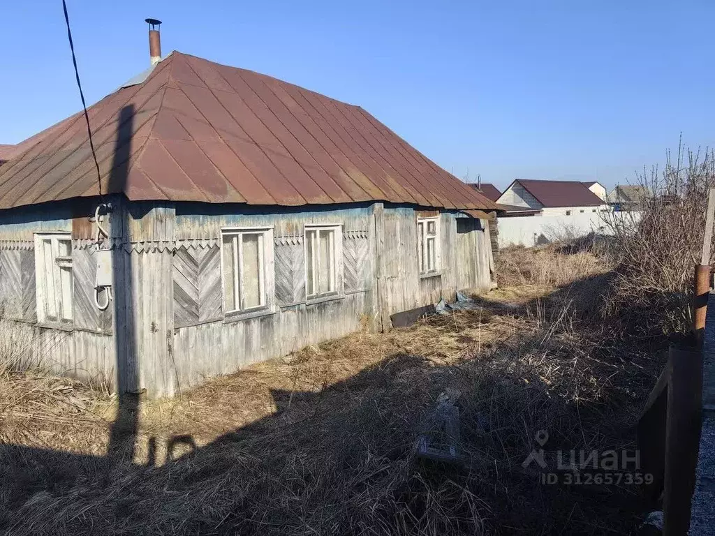 Дом в Брянская область, Брянский район, Отрадненское с/пос, с. ... - Фото 1