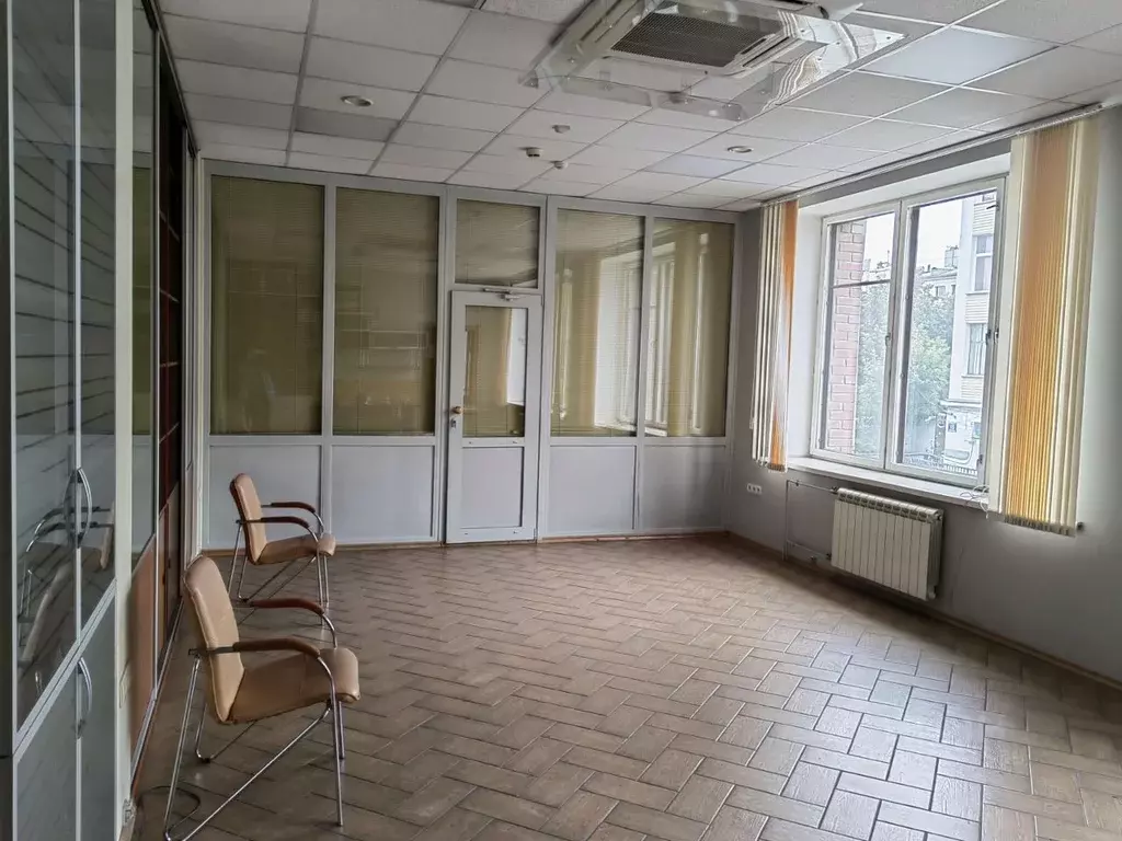 Офис в Новосибирская область, Новосибирск Октябрьская ул., 34 (189 м) - Фото 1