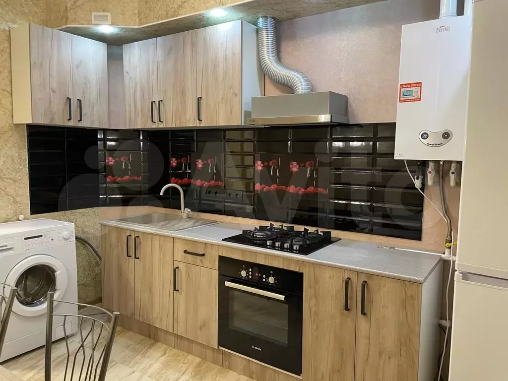 1-к. квартира, 40 м, 4/5 эт. - Фото 1