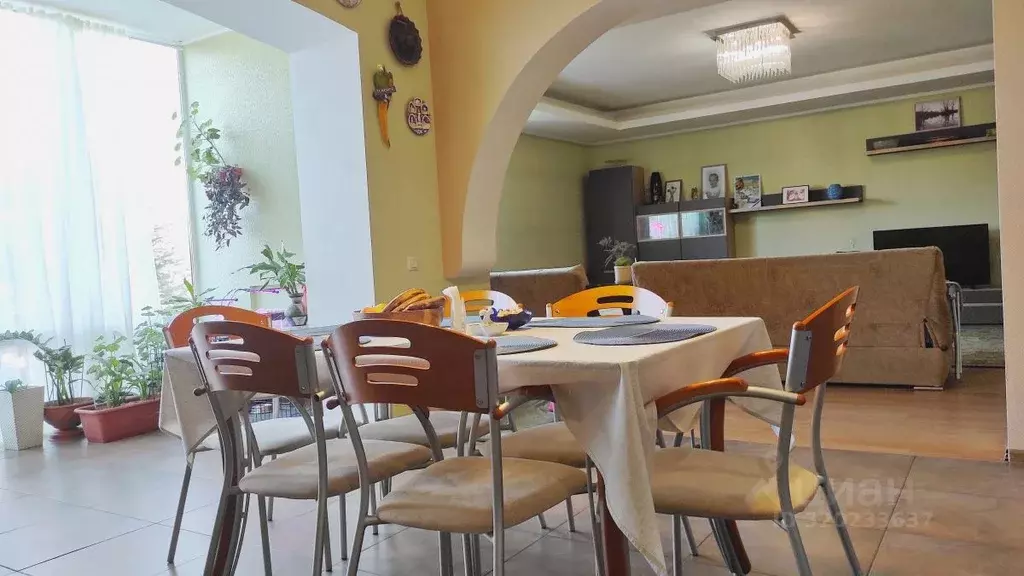 Коттедж в Волгоградская область, Волгоград Соловьиная ул. (375 м) - Фото 0