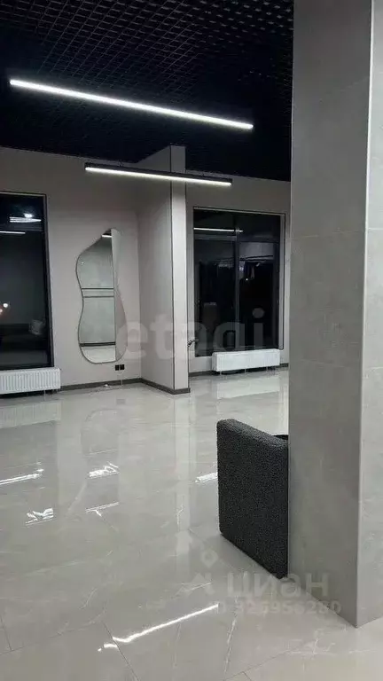 Помещение свободного назначения в Тюменская область, Тюмень ул. 2-я ... - Фото 1