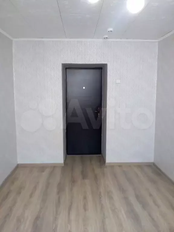 Комната 12 м в 4-к., 2/10 эт. - Фото 0