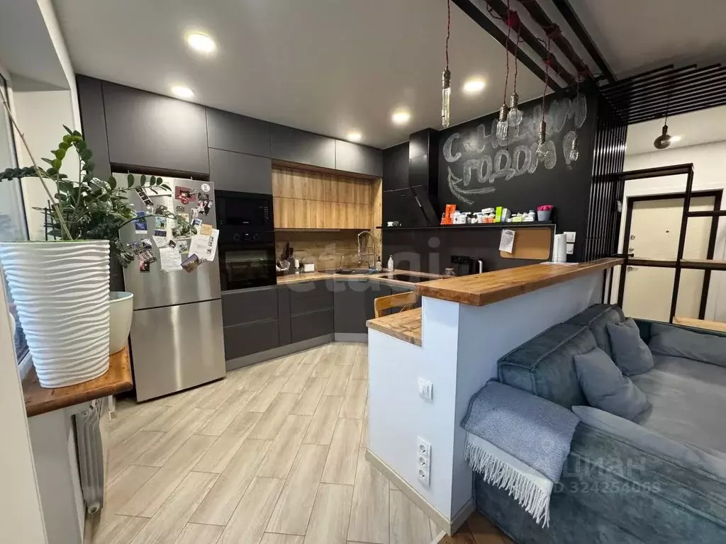 2-к кв. Ханты-Мансийский АО, Сургут ул. Ивана Захарова, 2/1 (55.4 м) - Фото 1