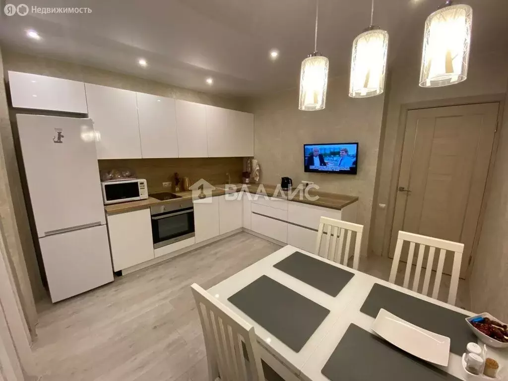 2-комнатная квартира: Улан-Удэ, улица Модогоева, 4 (67 м) - Фото 1