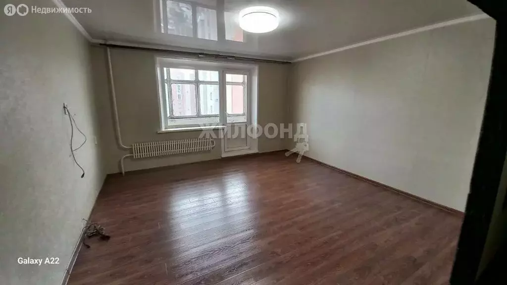 4-комнатная квартира: Абакан, улица Карла Маркса, 42 (78 м) - Фото 1