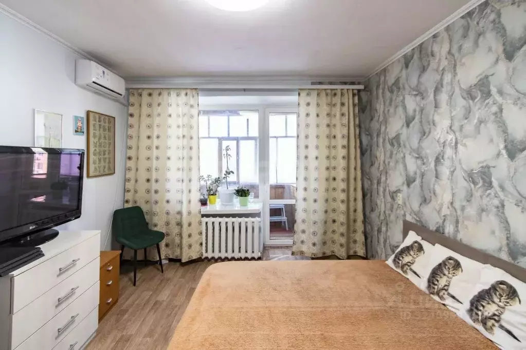 2-к кв. Тюменская область, Тюмень ул. Свердлова, 16 (59.9 м) - Фото 1