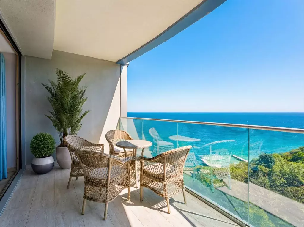 2-к кв. Крым, Ялта Приморский парк имени Гагарина кв-л, 9 (67.3 м) - Фото 1