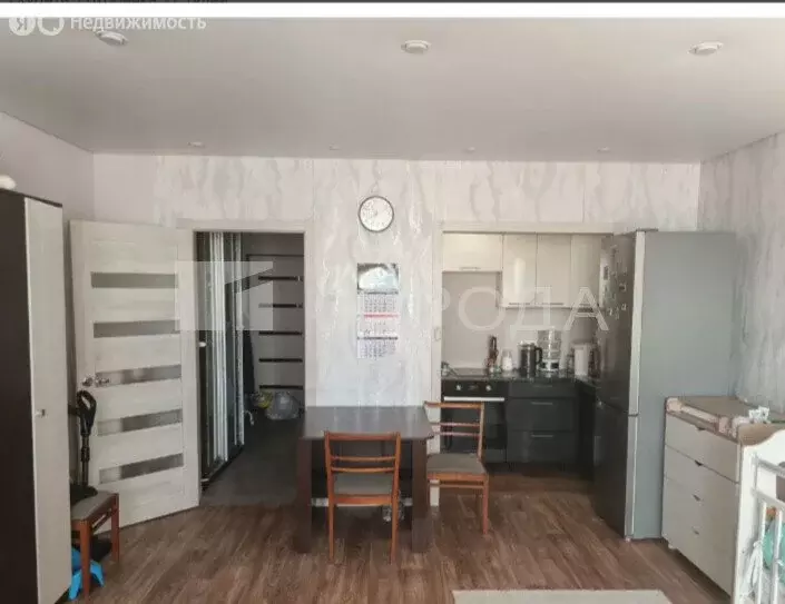 Квартира-студия: Новосибирск, Плющихинская улица, 2 (39 м) - Фото 1