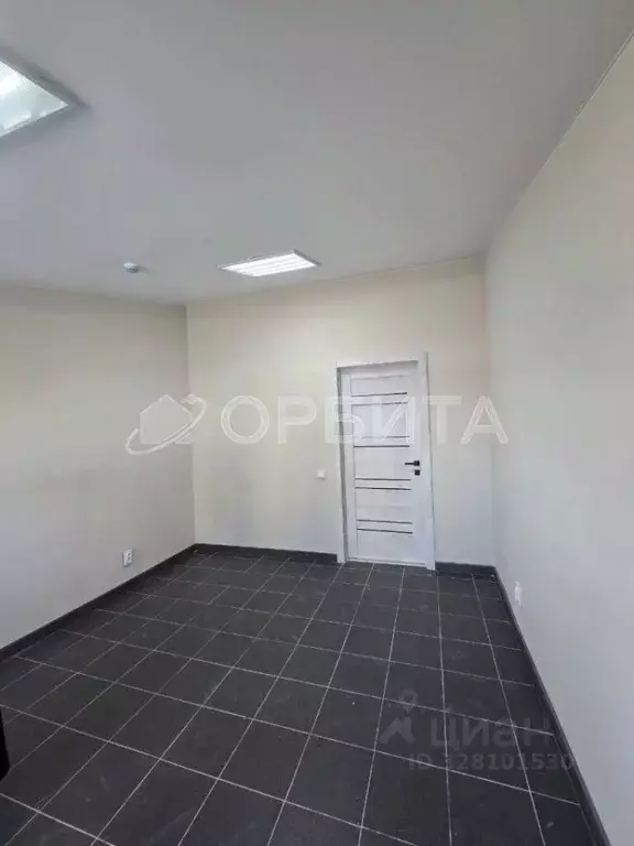 Офис в Тюменская область, Тюмень ул. 50 лет Октября, 120 (12 м) - Фото 1