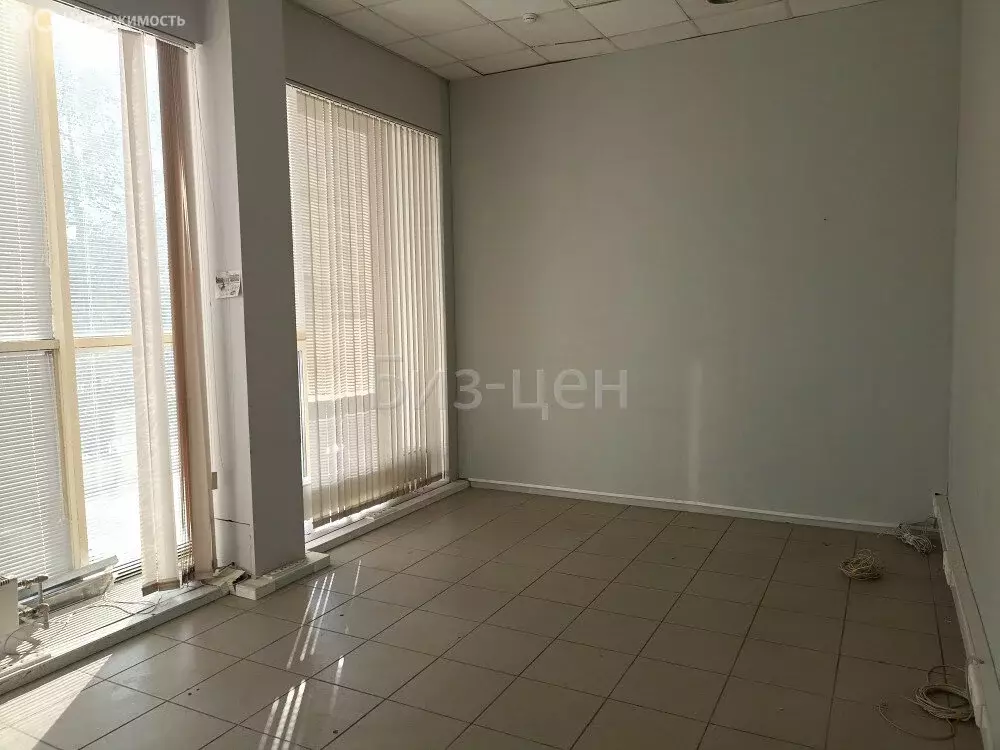Офис (25.7 м) - Фото 2