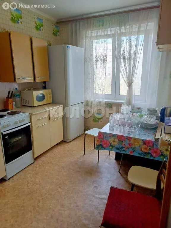 3-комнатная квартира: Тольятти, улица Баныкина, 50 (65.2 м) - Фото 2