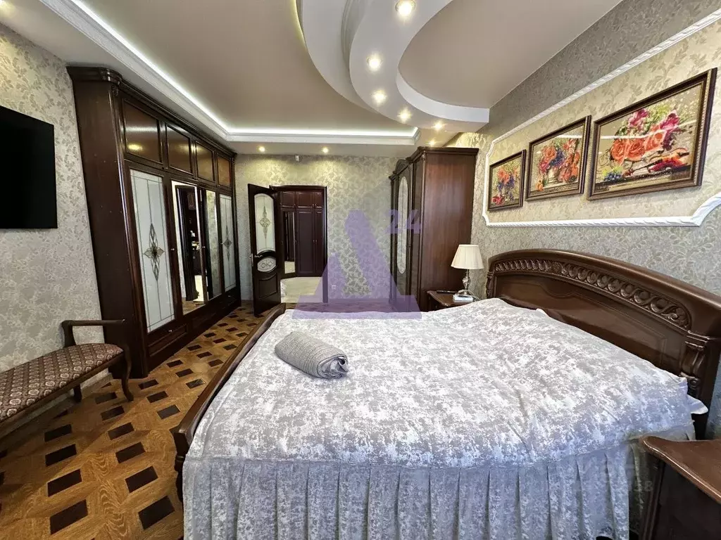 3-к кв. Алтайский край, Барнаул ул. Пионеров, 1 (123.1 м) - Фото 1