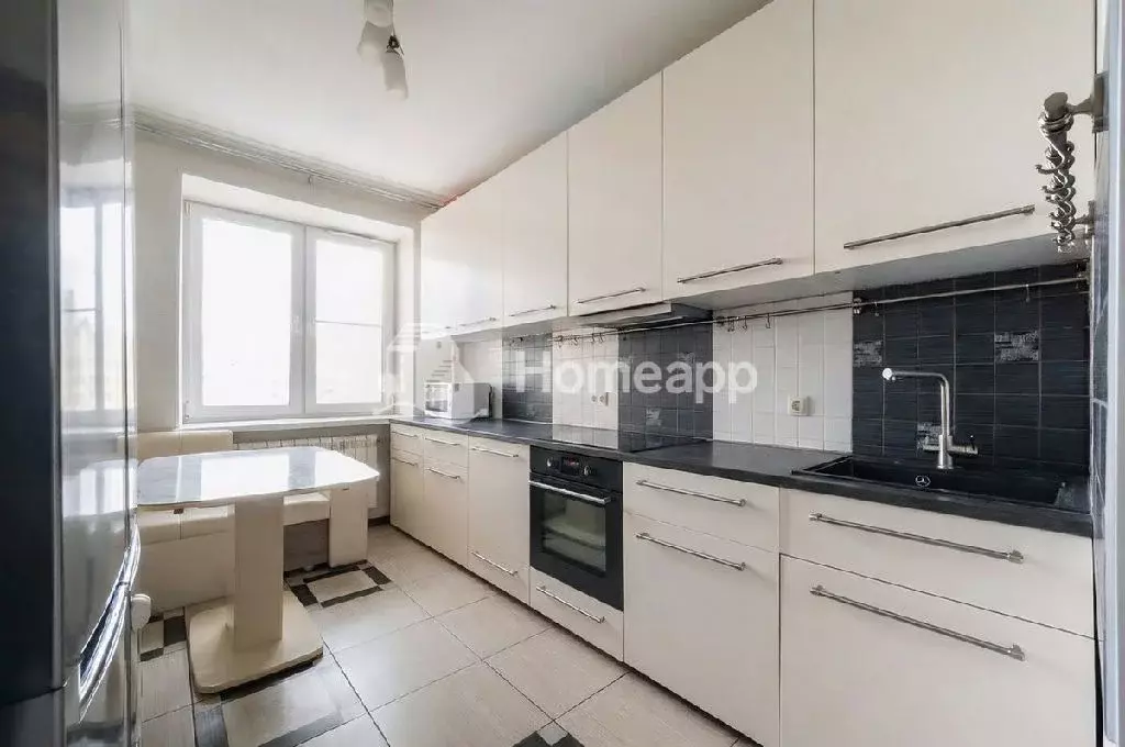 Продается 2-комнатная квартира - Фото 1