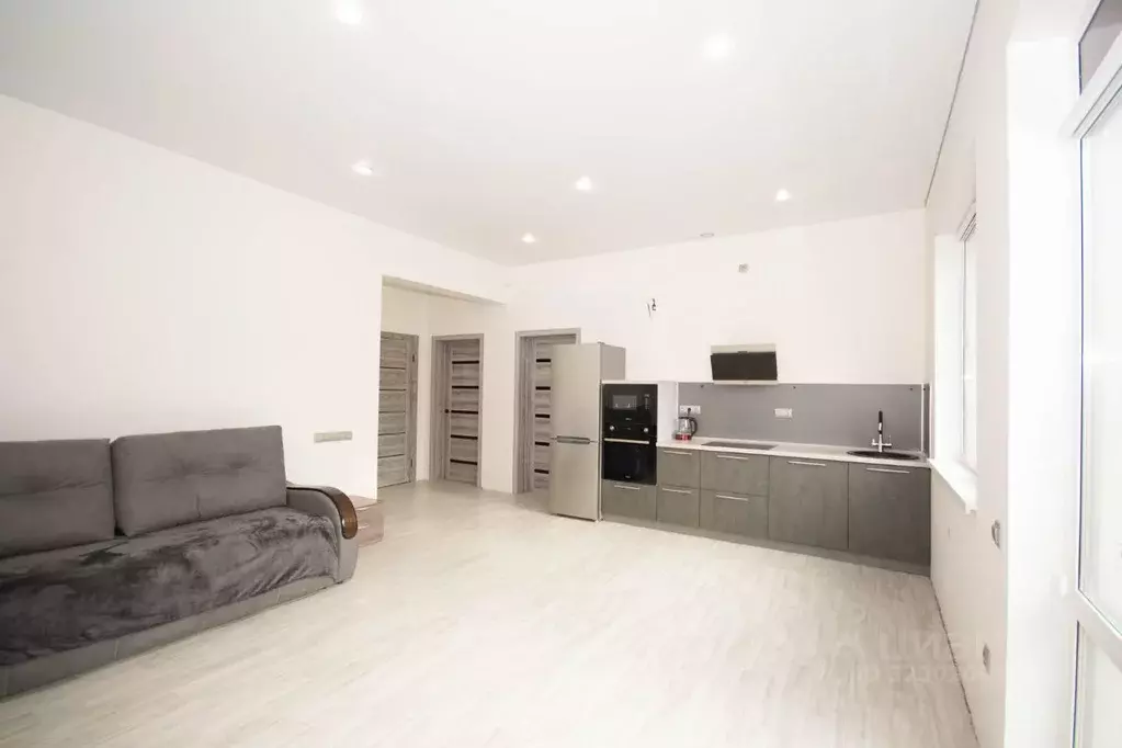 Дом в Челябинская область, Магнитогорск ул. Молочная, 7 (80 м) - Фото 1