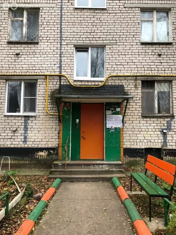 2-комнатная квартира: Конаково, улица Баскакова, 2 (42 м) - Фото 1