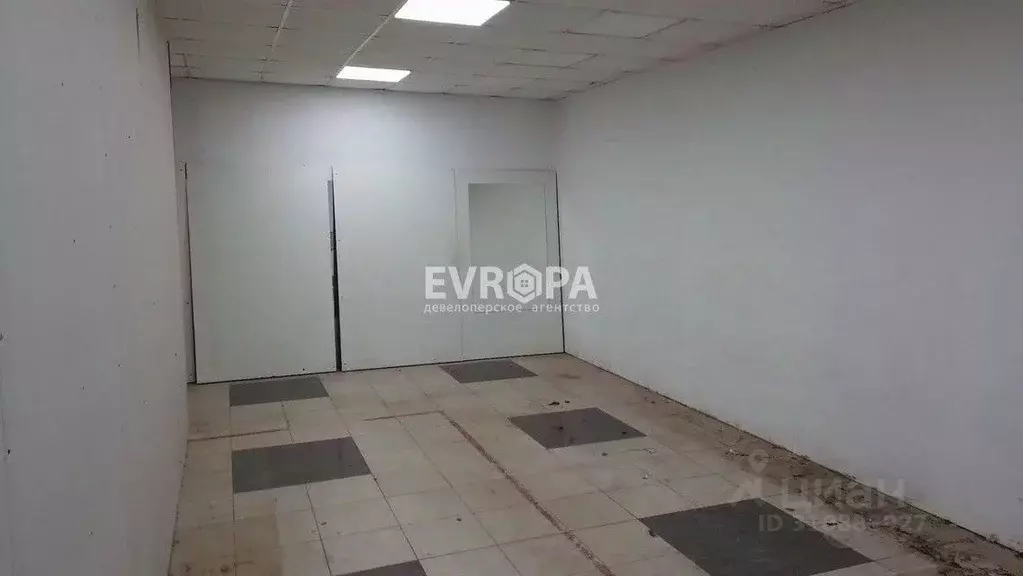 Помещение свободного назначения в Ульяновская область, Ульяновск ул. ... - Фото 1