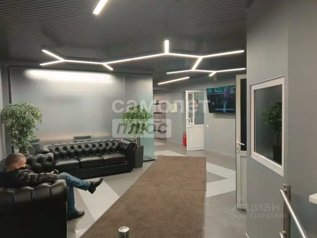 Помещение свободного назначения в Москва Верхняя Красносельская ул., ... - Фото 1