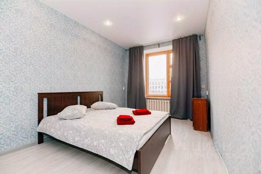2-к кв. Татарстан, Казань ул. Гаяза Исхаки, 8 (60.0 м) - Фото 0