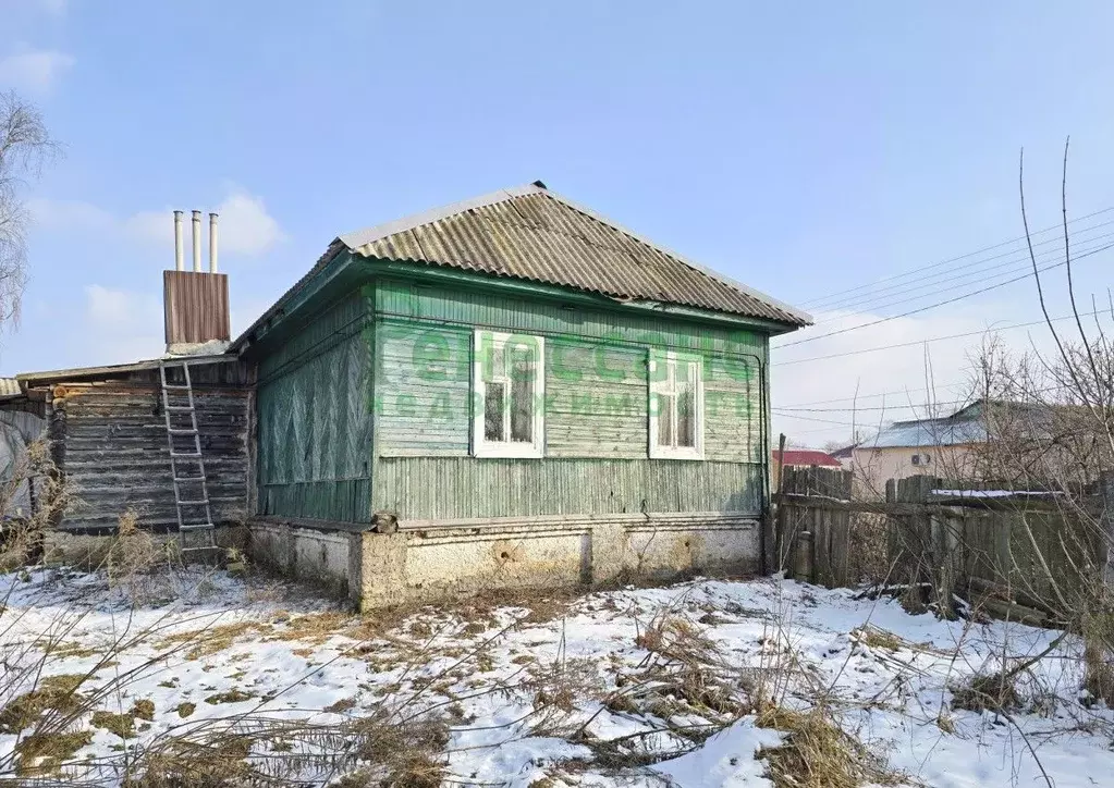 Дом в Брянская область, Карачевское городское поселение, с. Трыковка ... - Фото 1