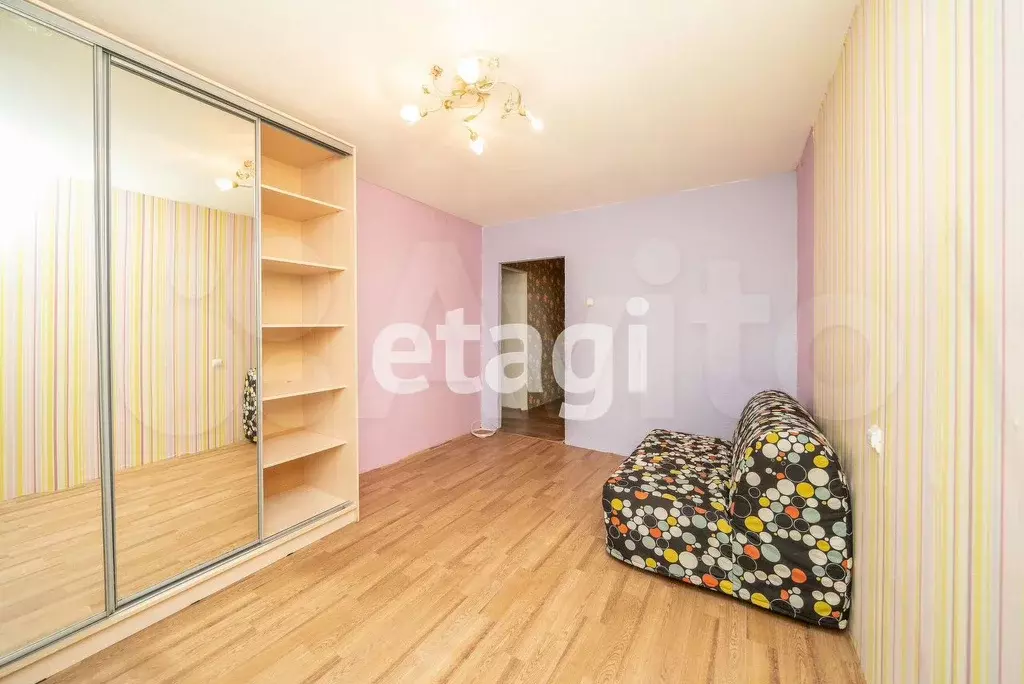 1-к. квартира, 40 м, 1/9 эт. - Фото 1