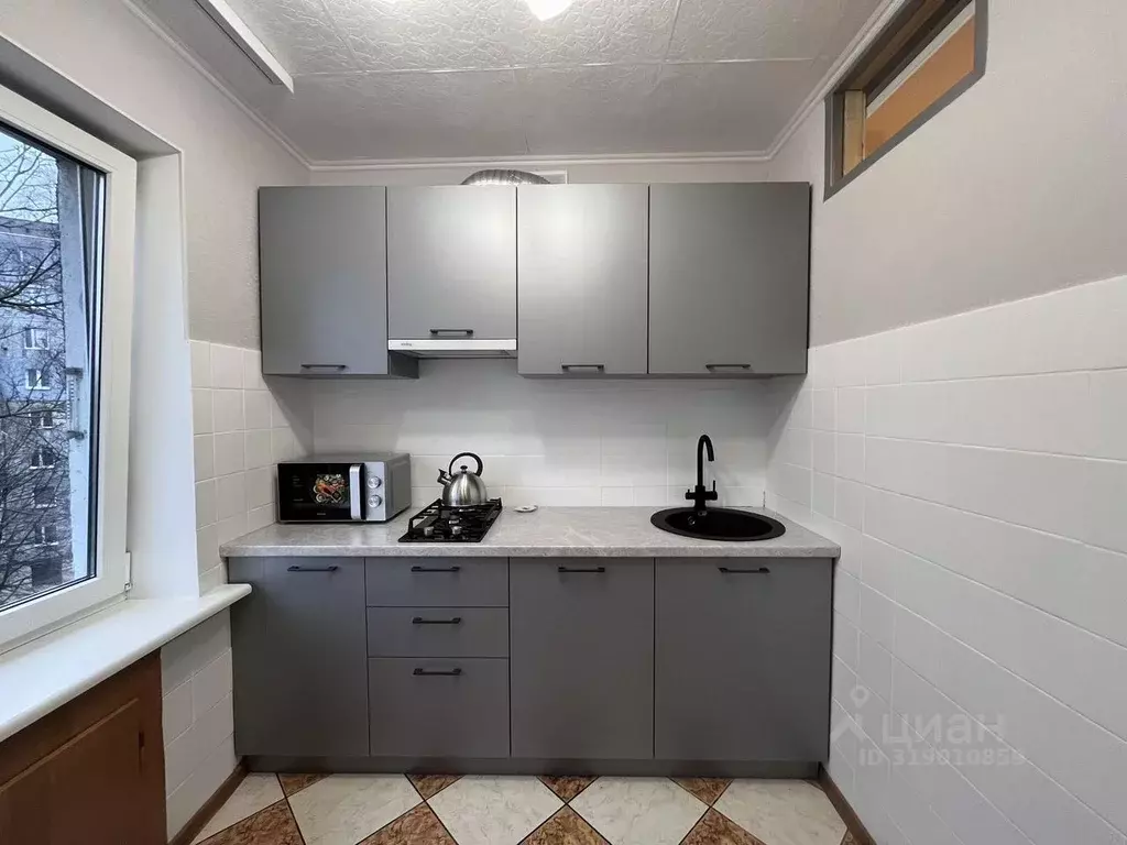 2-к кв. Калининградская область, Калининград ул. Кирова, 89 (47.6 м) - Фото 0