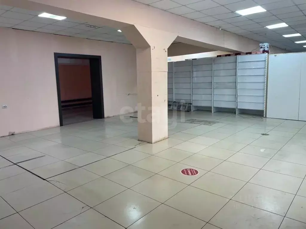 Торговая площадь в Омская область, с. Усть-Ишим ул. Советская, 52 (285 ... - Фото 1