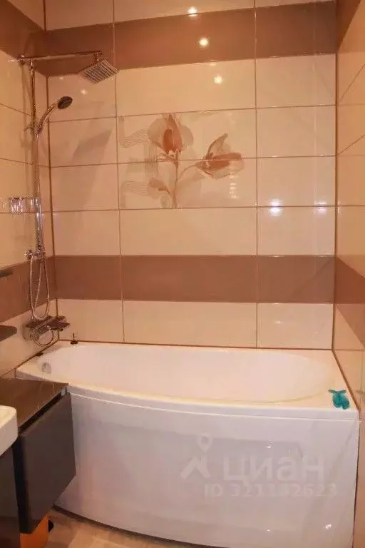 2-к кв. Пермский край, Березники ул. Пятилетки, 44 (60.0 м) - Фото 1