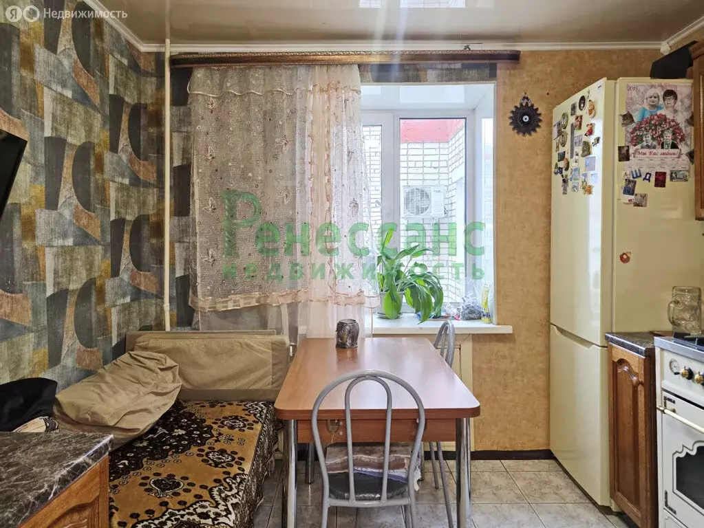 3-комнатная квартира: Брянск, улица Красный Маяк, 100 (61.8 м) - Фото 2