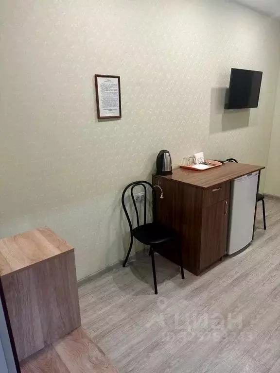 Комната Новосибирская область, Новосибирск Артиллерийская ул., 97 - Фото 2