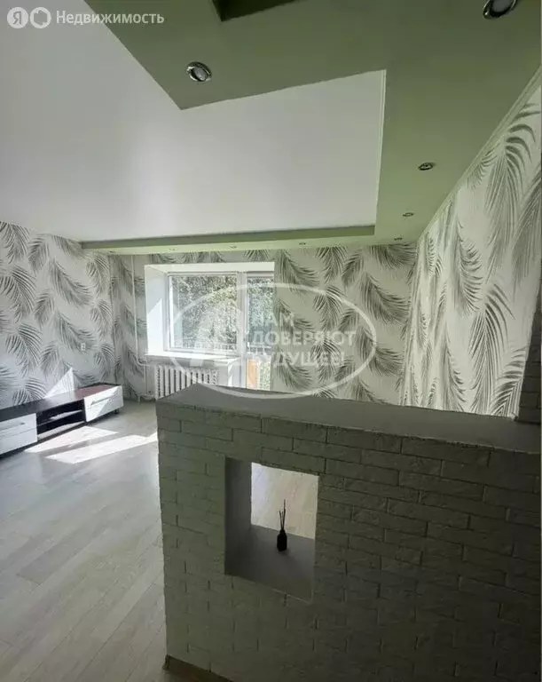 1-комнатная квартира: Лысьва, улица Смышляева, 28 (34 м) - Фото 1