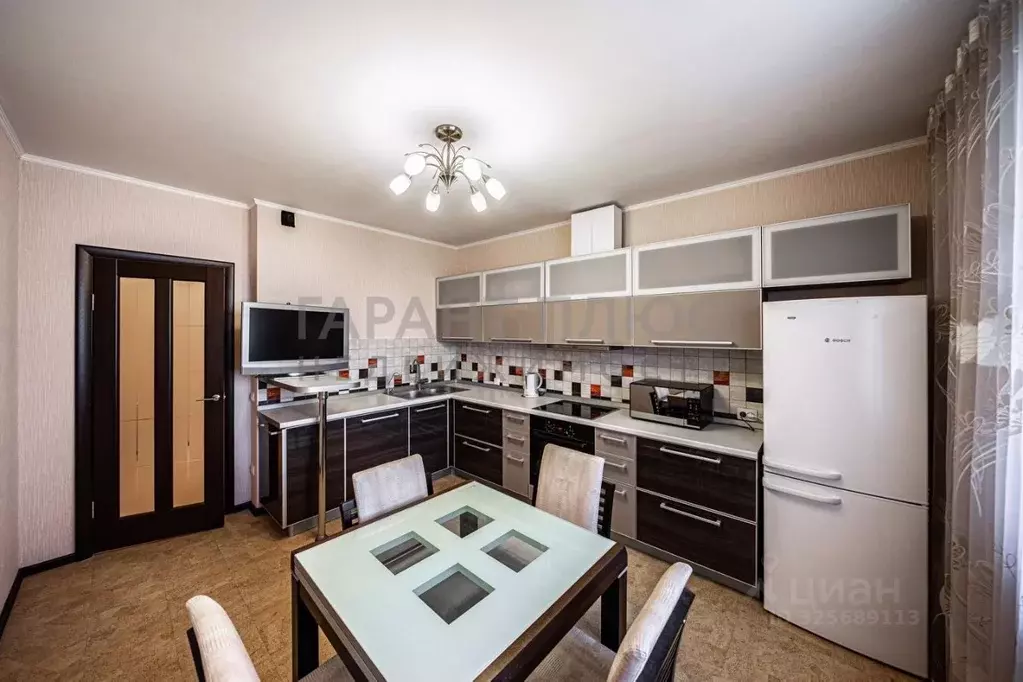 2-к кв. Липецкая область, Липецк ул. М.И. Неделина, 15Б (76.3 м) - Фото 1