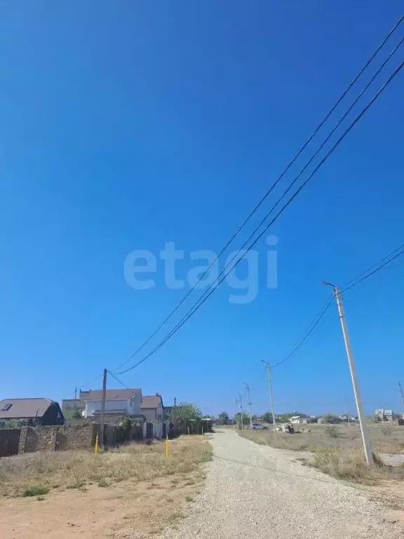 Участок в Крым, Евпатория городской округ, Заозерное пгт ул. ... - Фото 1