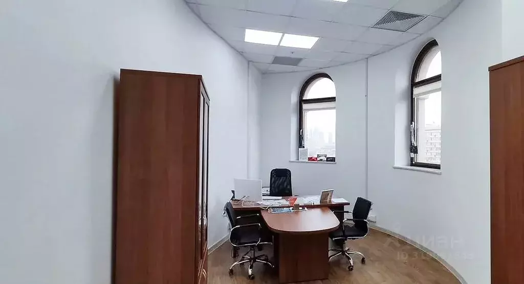 Офис в Москва Большая Бронная ул., 23С3 (1100 м) - Фото 0