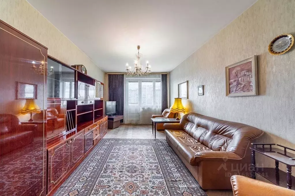 3-к кв. Москва ул. Ивана Бабушкина, 3 (73.3 м) - Фото 0