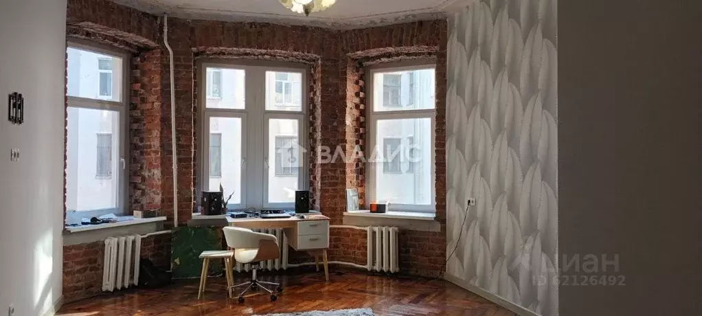 Комната Санкт-Петербург Каменноостровский просп., 27 (45.0 м) - Фото 1