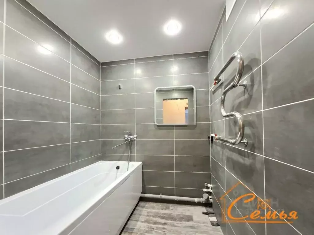 2-к кв. Волгоградская область, Волжский просп. Имени Ленина, 369 (57.8 ... - Фото 2