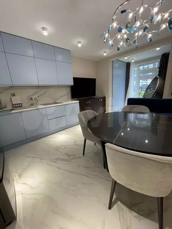 3-к. квартира, 100 м, 1/4 эт. - Фото 1