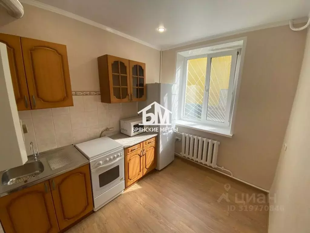2-к кв. Брянская область, Брянск Болховская ул., 61 (61.9 м) - Фото 0