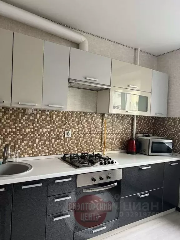 2-к кв. Белгородская область, Белгород ул. Есенина, 20а (54.0 м) - Фото 1