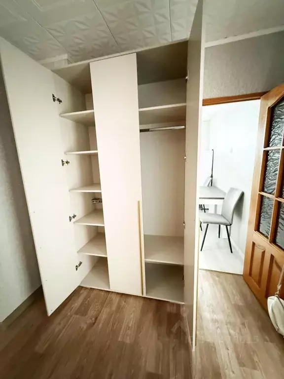 2-к кв. Свердловская область, Екатеринбург ул. Металлургов, 16А (48.0 ... - Фото 2