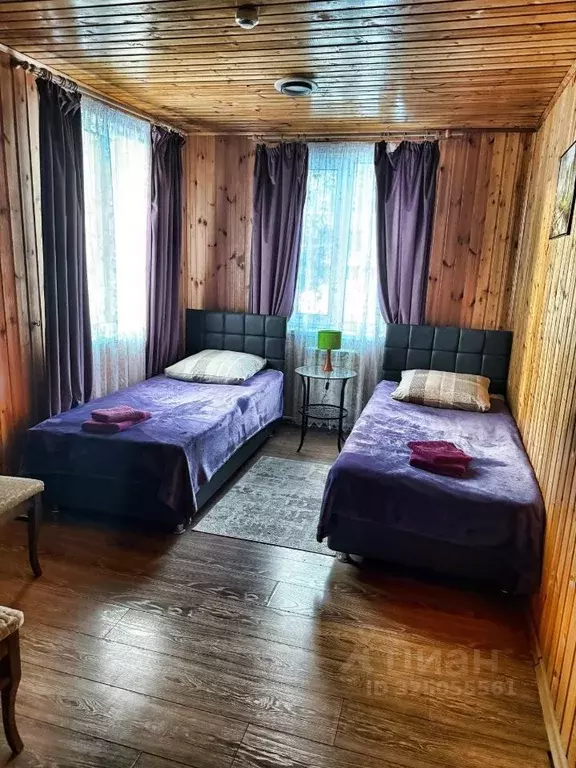 Комната Ленинградская область, Тихвин Никитинская ул., 27 (16.0 м) - Фото 1