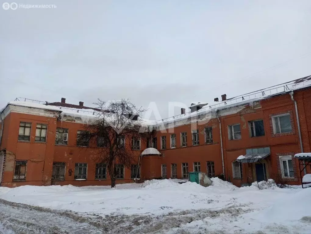 Торговая площадь (700 м) - Фото 2