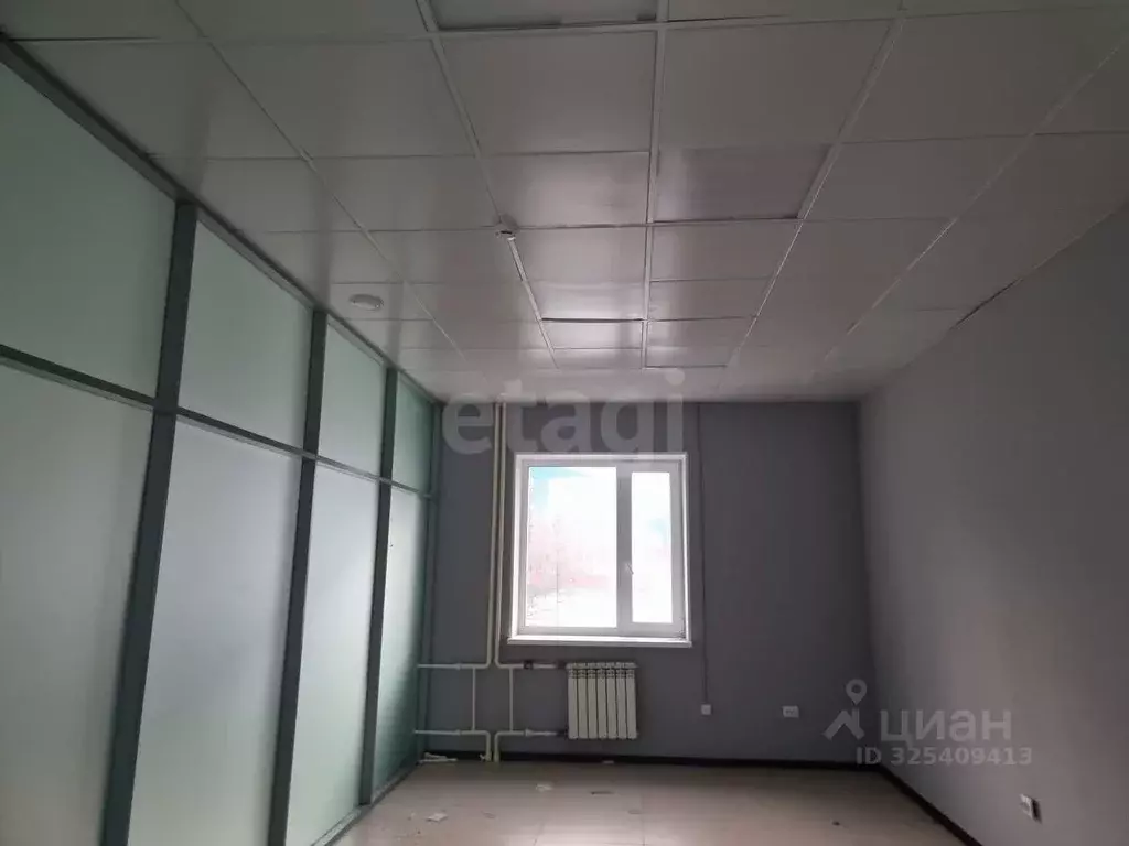 Офис в Ямало-Ненецкий АО, Новый Уренгой просп. Губкина, 14А (23 м) - Фото 2